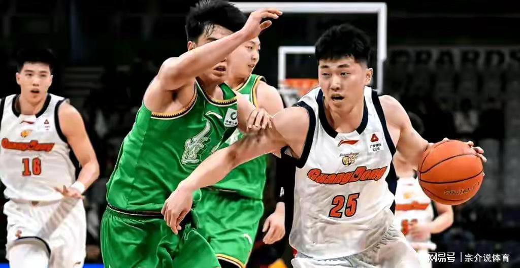 在线体育-CBA排名变天，张镇麟带队第一，辽篮惨败没戏，混子球队13败