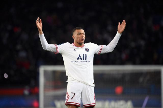 1653535627433027886.jpg Kylian-Mbappe-celebration-PSG-vs-Stade-Rennais-Ligue-1-2022.jpg